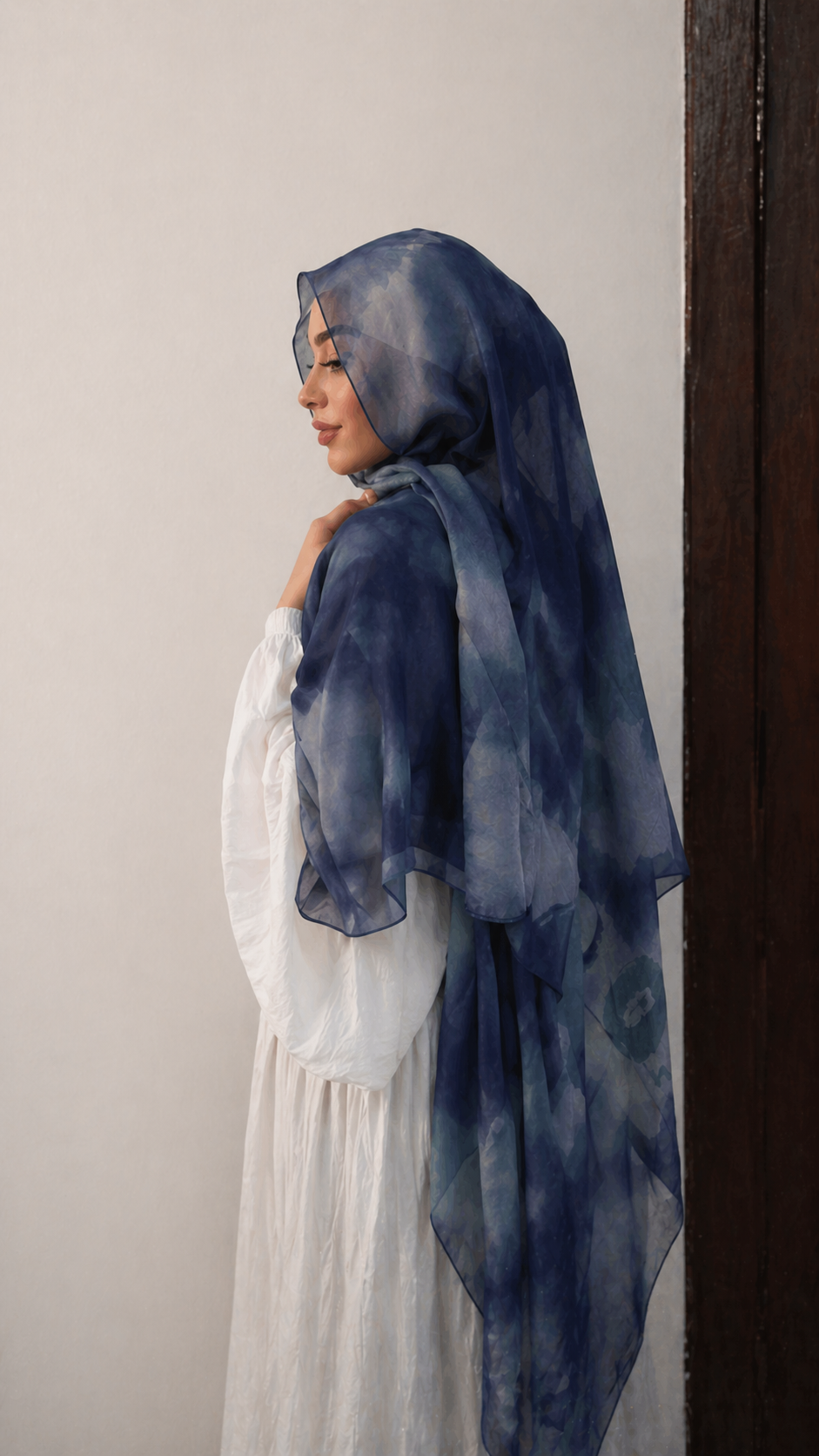 RY12 Navy Blue Abstract Watercolor Hijab Shawl – Sheer Ink Circle Print Women's Head Scarf (80×180cm)
