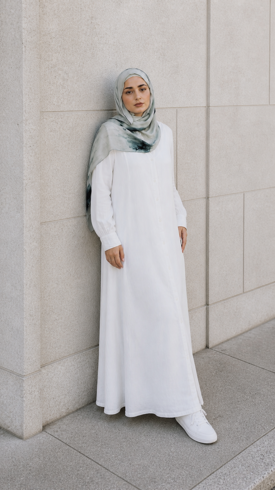 RY48 White Grey Ink Marble Hijab Shawl – Minimalist Watercolor Women's Head Scarf (80×180cm)