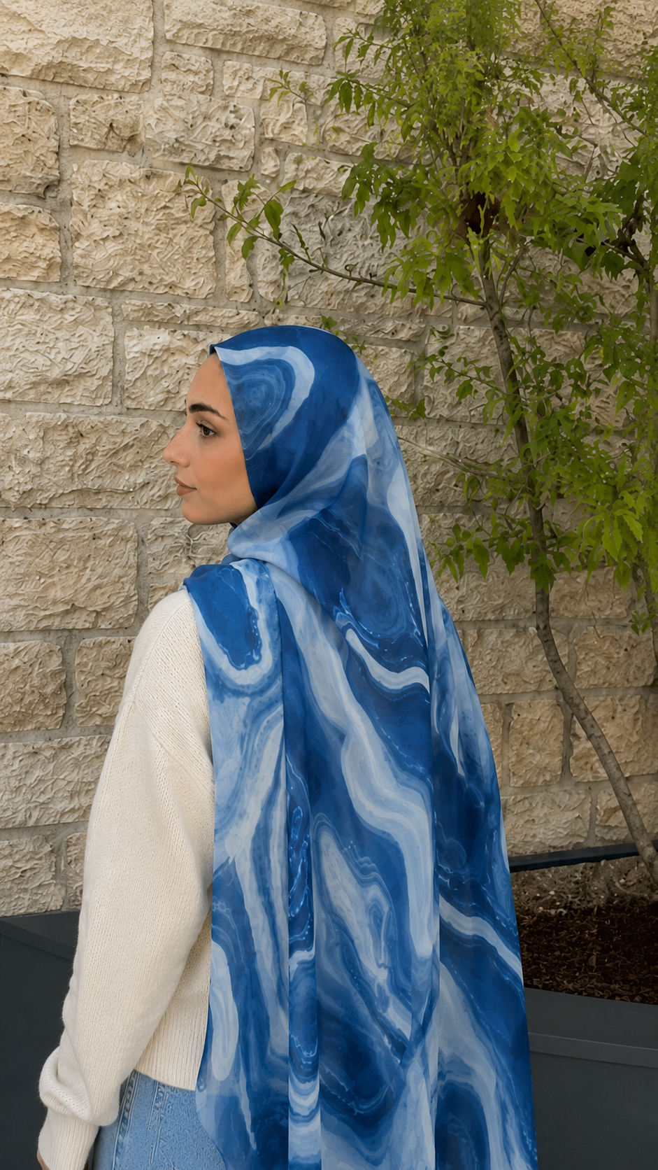 RY43 Denim Blue Marble Swirl Hijab Shawl – Ocean Wave Watercolor Women's Head Scarf (80×180cm)