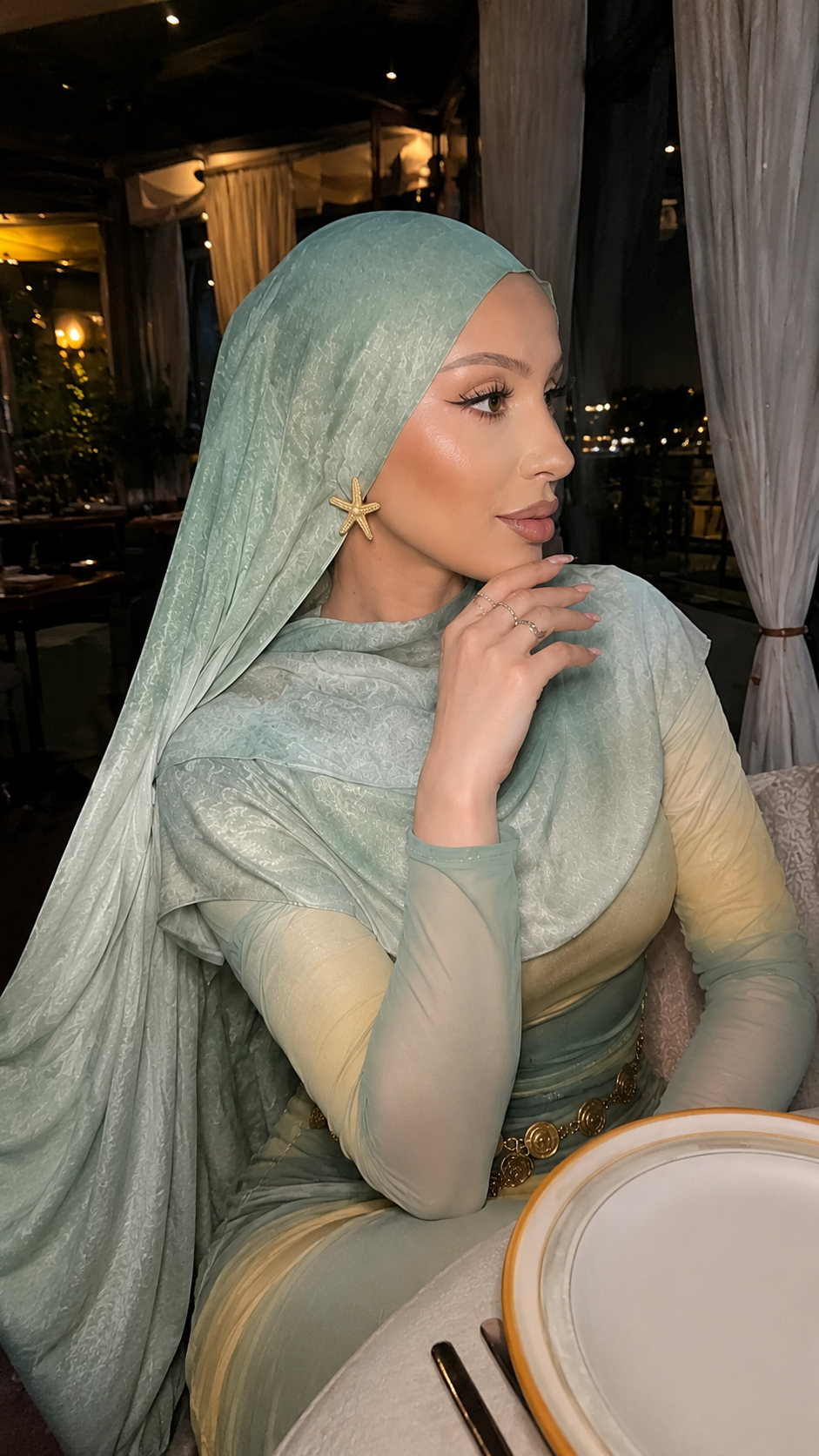 RY55 Mint Green to Gold Camel Ombre Hijab Shawl – Watercolor Gradient Women's Head Scarf (80×180cm)