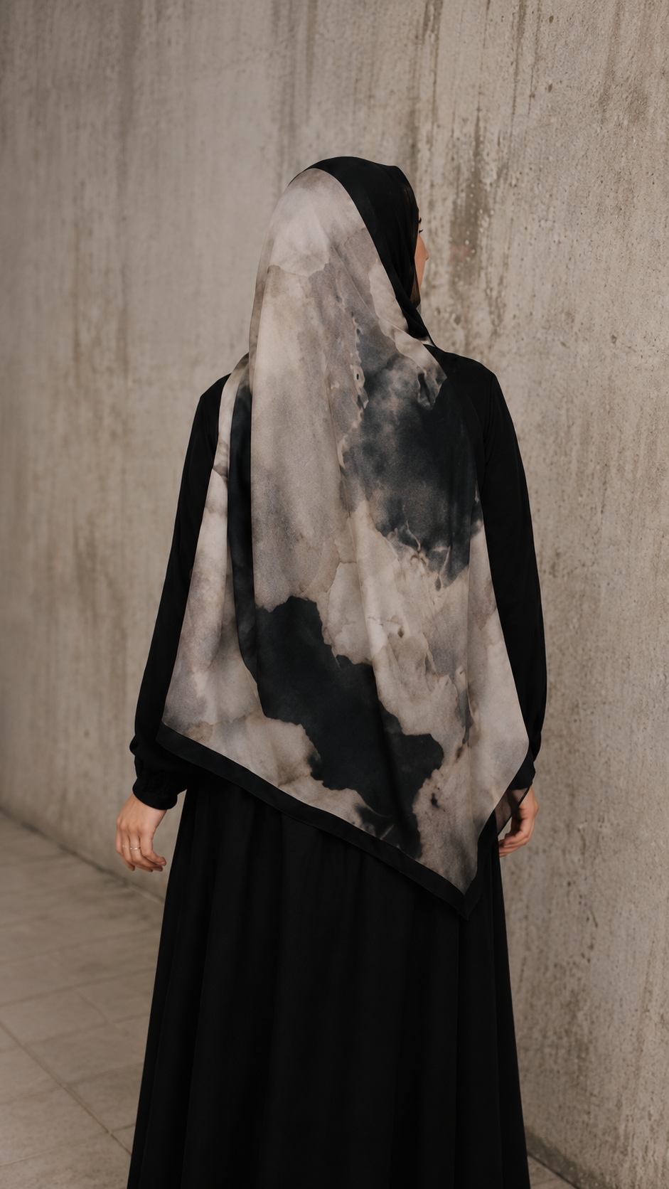 RY109 Taupe Grey Black Ink Cloud Hijab Shawl – Smoke Watercolor Women's Head Scarf (80×180cm)