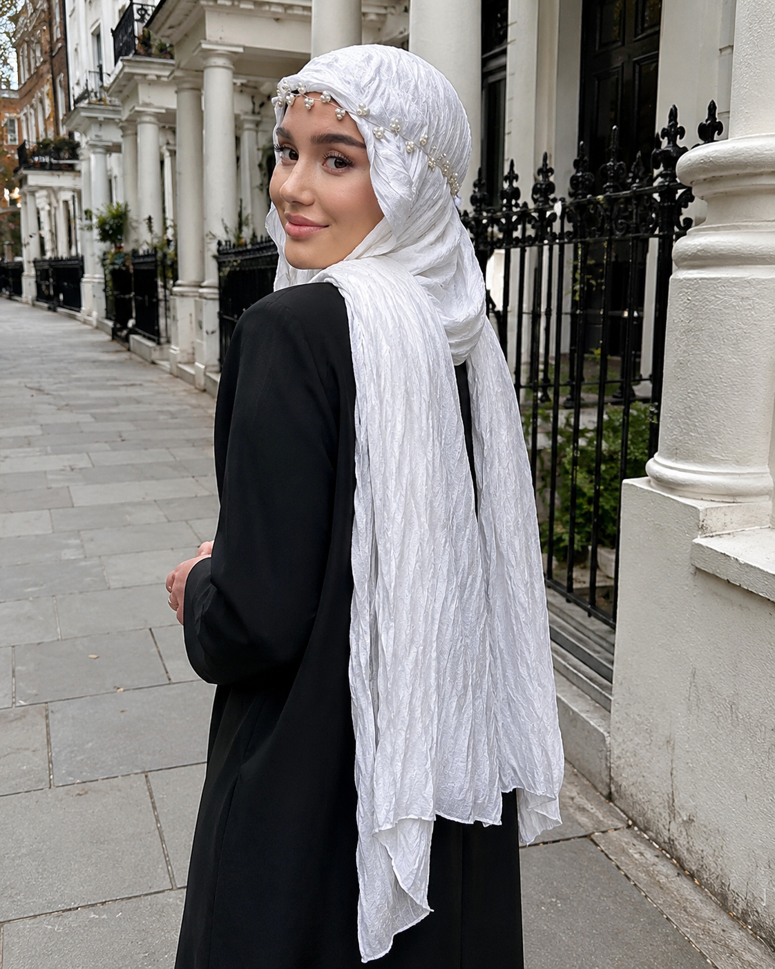 RY304 Pure White Crinkled Tulle Hijab Scarf – Glossy Stretch Breathable Headscarf