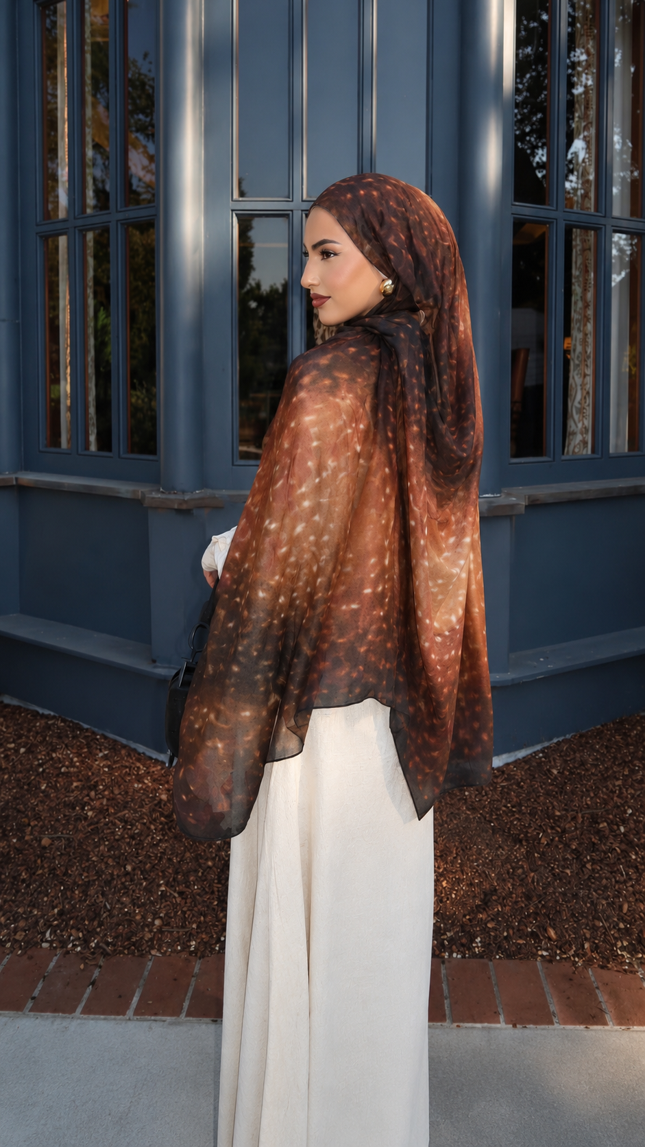RY225 Amber Mocha Printed Liquid Jersey Hijab – Soft Premium Drape Scarf
