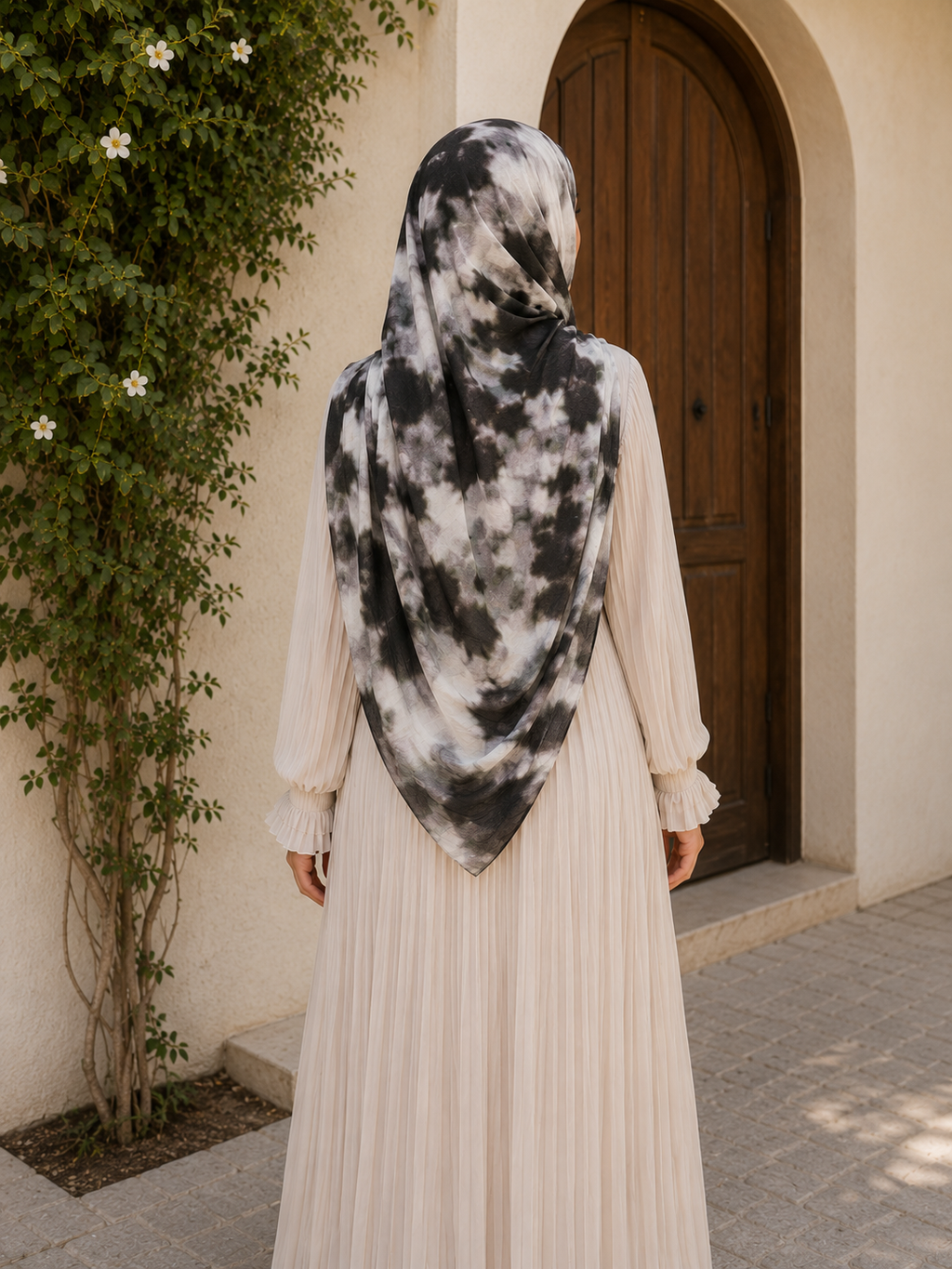 RY417 Black Marble Mercerized Cotton Jersey Hijab – Soft Stretch Scarf