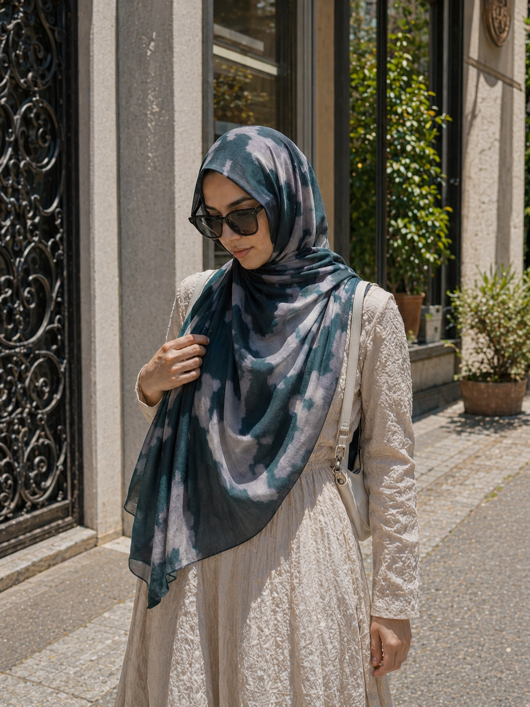 RY418 Dark Teal Gray Marble Mercerized Cotton Jersey Hijab – Soft Stretch Scarf