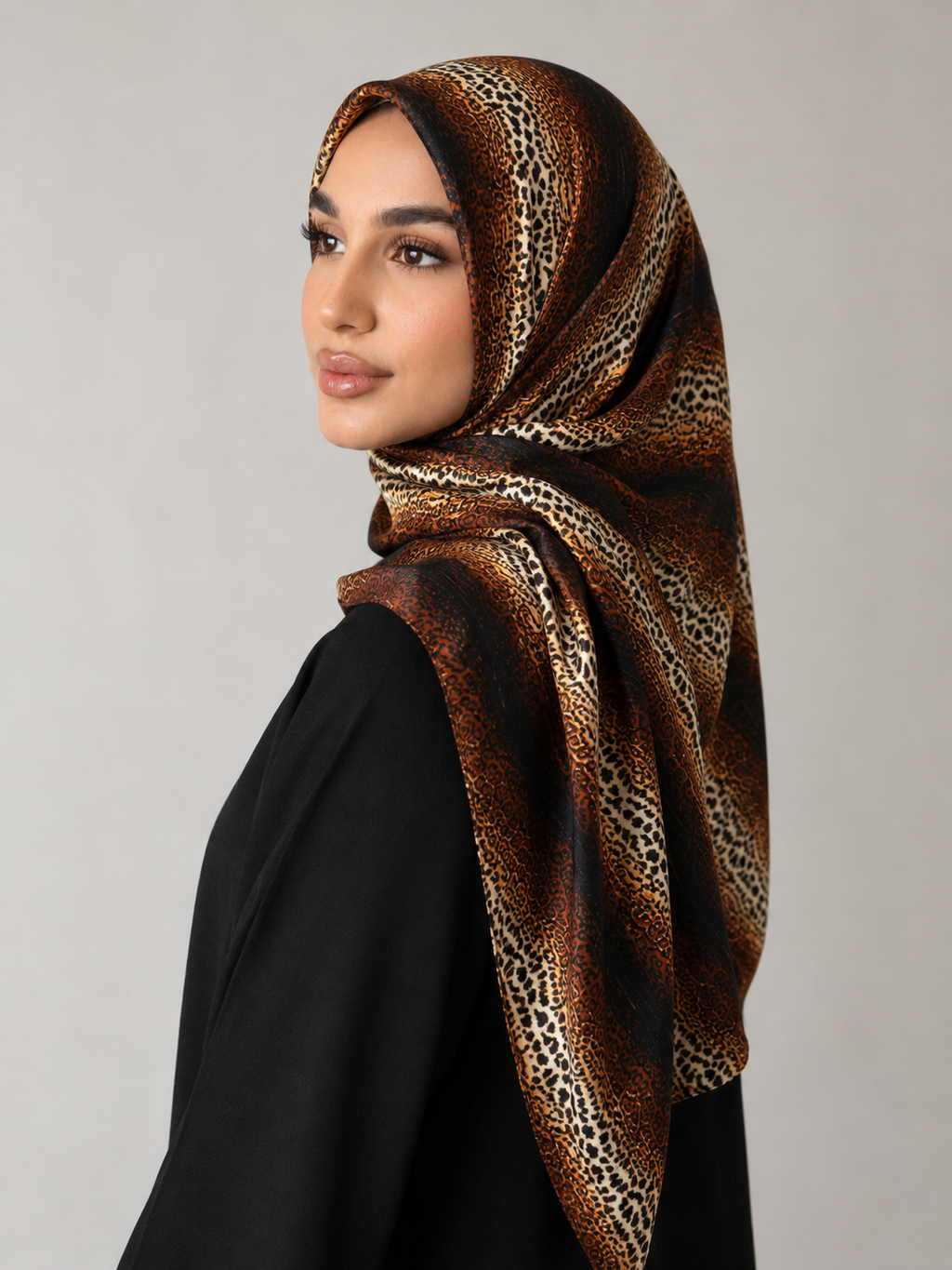 RY432 Leopard Gradient Mercerized Cotton Jersey Hijab – Soft Stretch Scarf