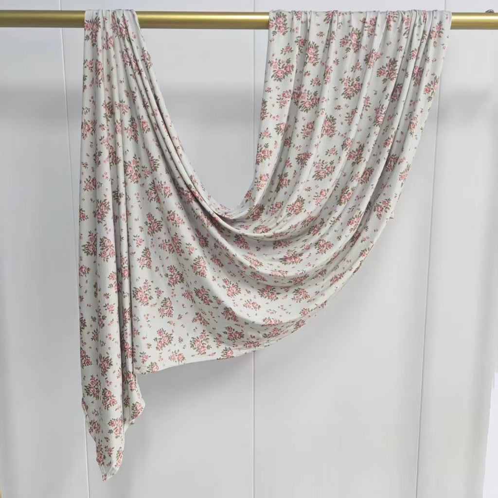 RY401 Ivory Rose Floral Printed Cotton Hijab – Soft Lightweight Scarf
