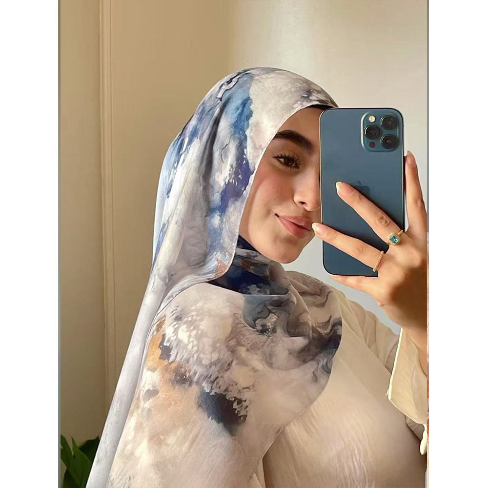 RY119 White Grey Blue Gold Abstract Oil Paint Hijab Shawl – Impressionist Women's Head Scarf (80×180cm)