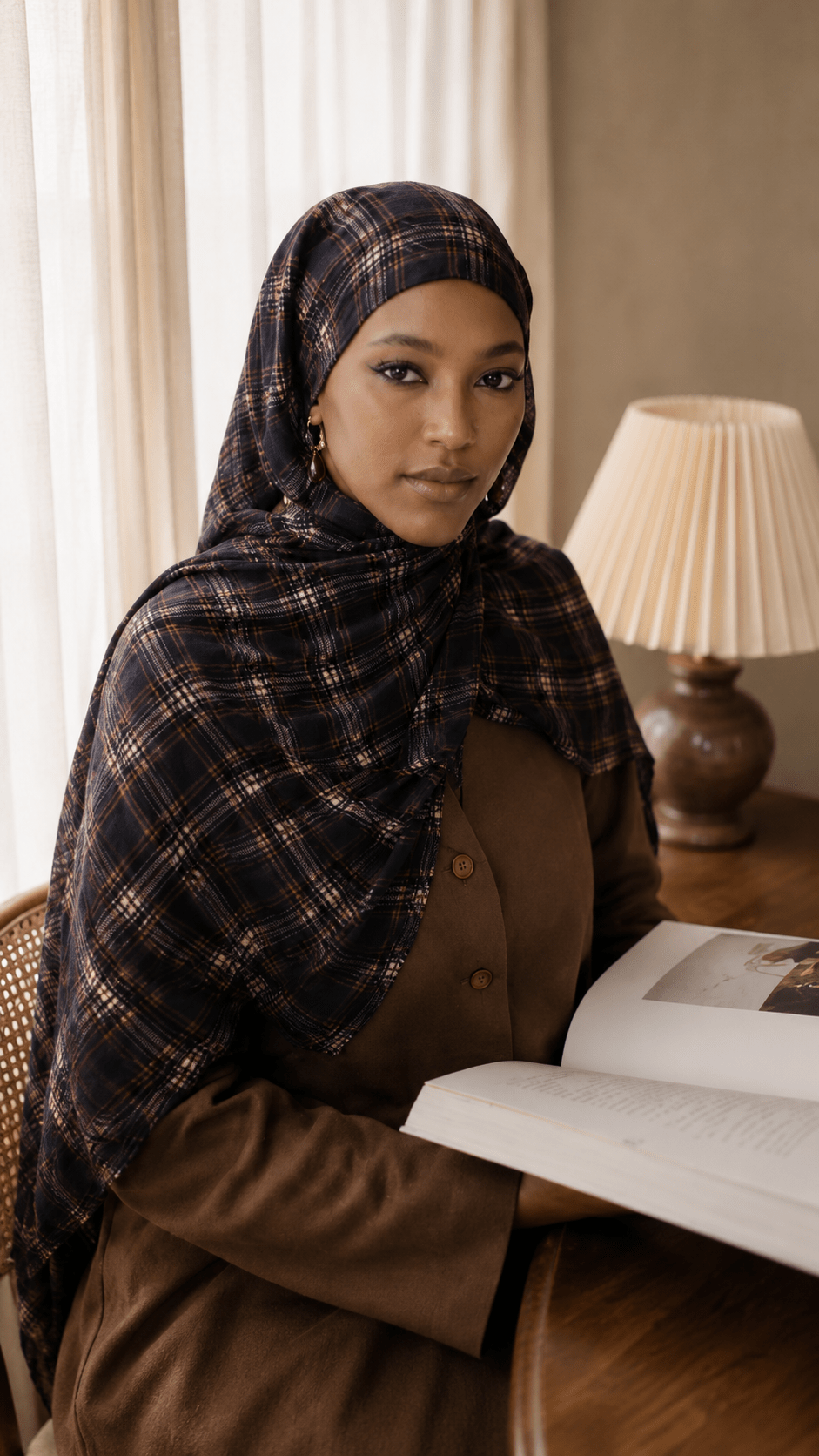 RY157 Dark Grey Blue Brown Tartan Plaid Hijab Shawl – British Check Women's Head Scarf (80×180cm) - Raya