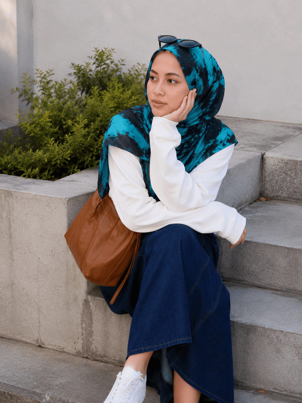 RY416 Turquoise Black Marble Mercerized Cotton Jersey Hijab – Soft Stretch Scarf - Raya