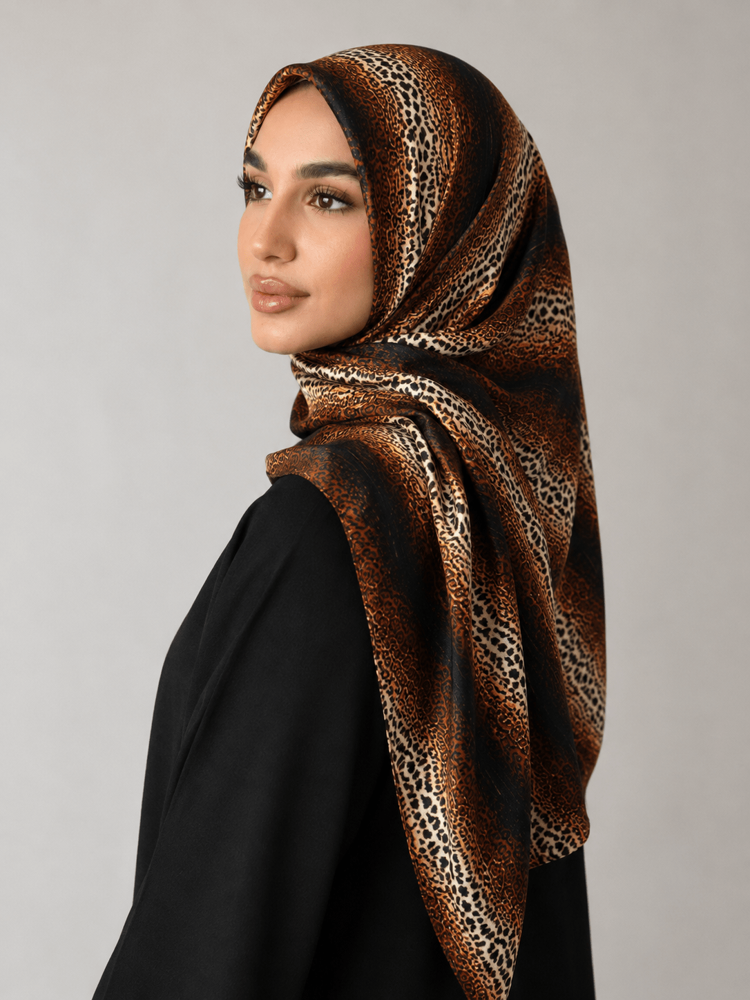 RY432 Leopard Gradient Mercerized Cotton Jersey Hijab – Soft Stretch Scarf - Raya